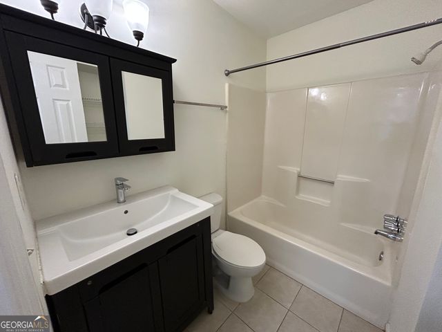 745 Country Manor Way, Johns Creek, GA 30022