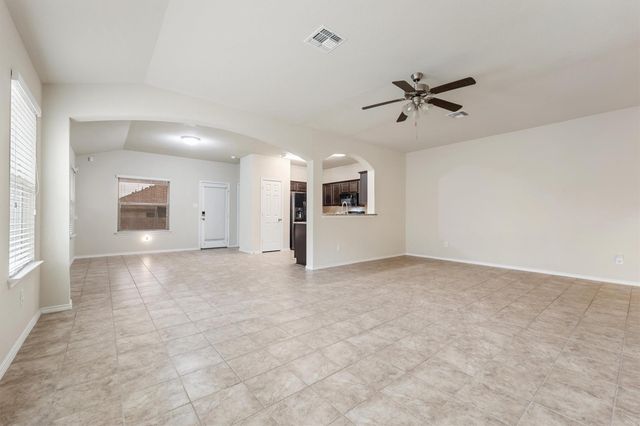 1709 Gigante DR, Killeen, TX 76543