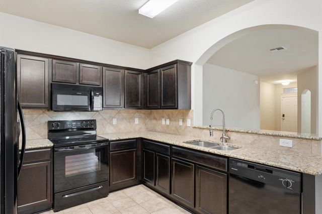 1709 Gigante DR, Killeen, TX 76543