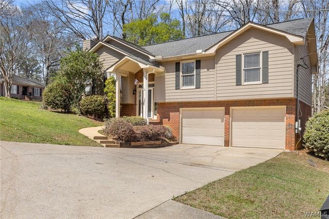 4902 Lakehurst, Northport, AL 35473