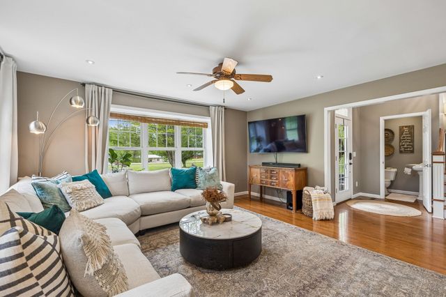 735 Hurricane Ridge Rd, Smithville, TN 37166