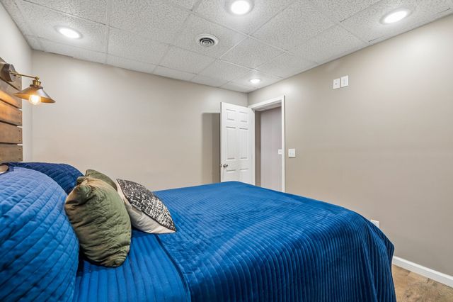 735 Hurricane Ridge Rd, Smithville, TN 37166