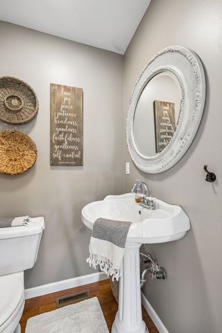 735 Hurricane Ridge Rd, Smithville, TN 37166