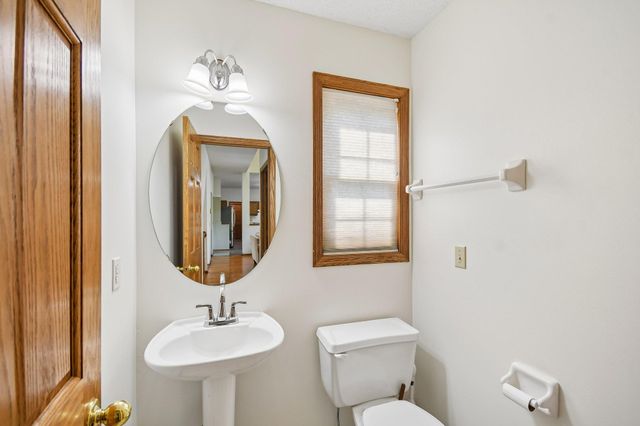 503 Abbey Way, Mendota Heights, MN 55120