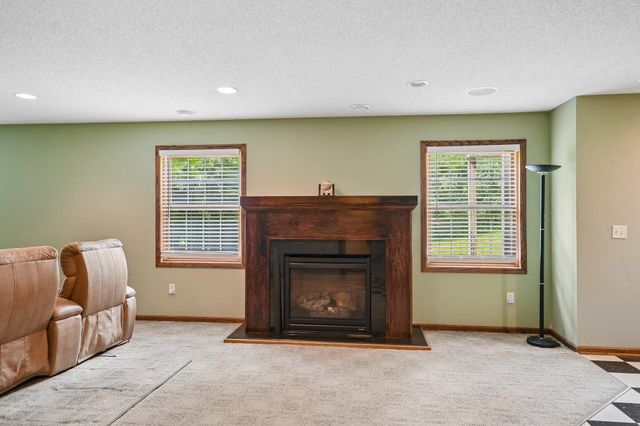 503 Abbey Way, Mendota Heights, MN 55120