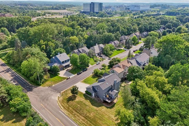 503 Abbey Way, Mendota Heights, MN 55120