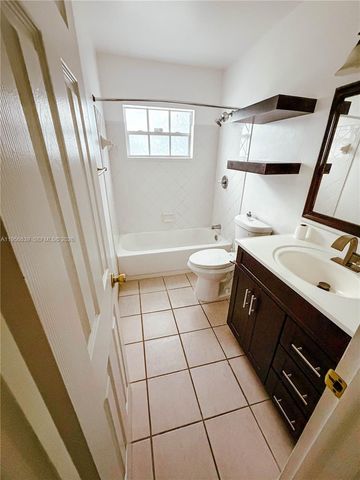 2591 NW 87th Ln NA, Sunrise, FL 33322