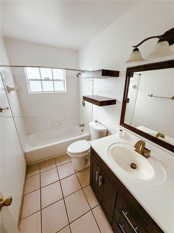 2591 NW 87th Ln NA, Sunrise, FL 33322