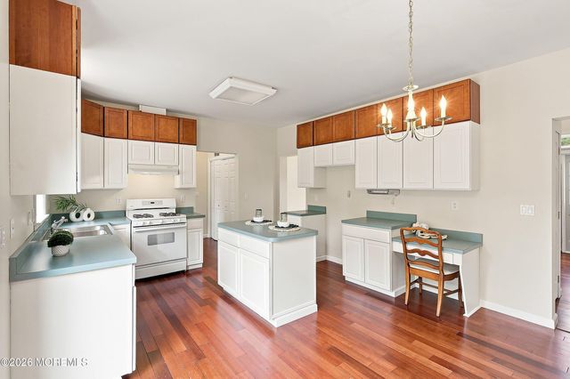 2901 Allenwood Lakewood Road, Allenwood, NJ 08720