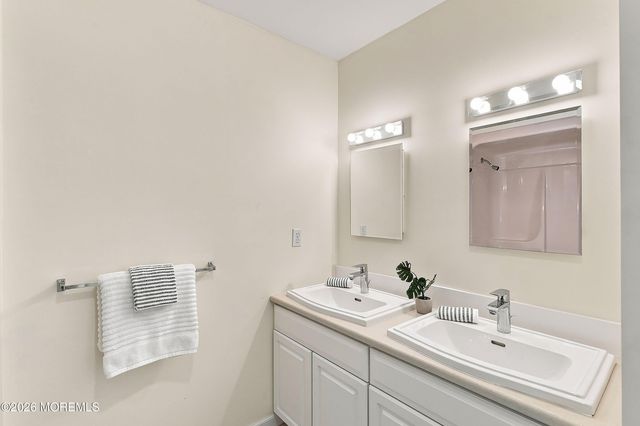 2901 Allenwood Lakewood Road, Allenwood, NJ 08720