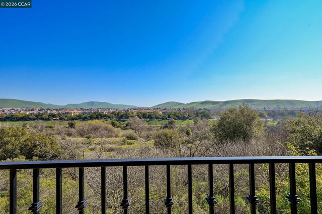6132 Alpine Blue Dr, San Ramon, CA 94582