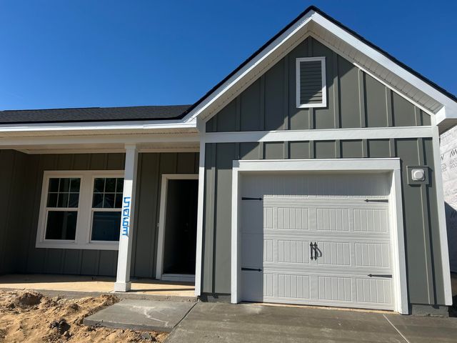5063 Blackberry Lane, Ravenel, SC 29470
