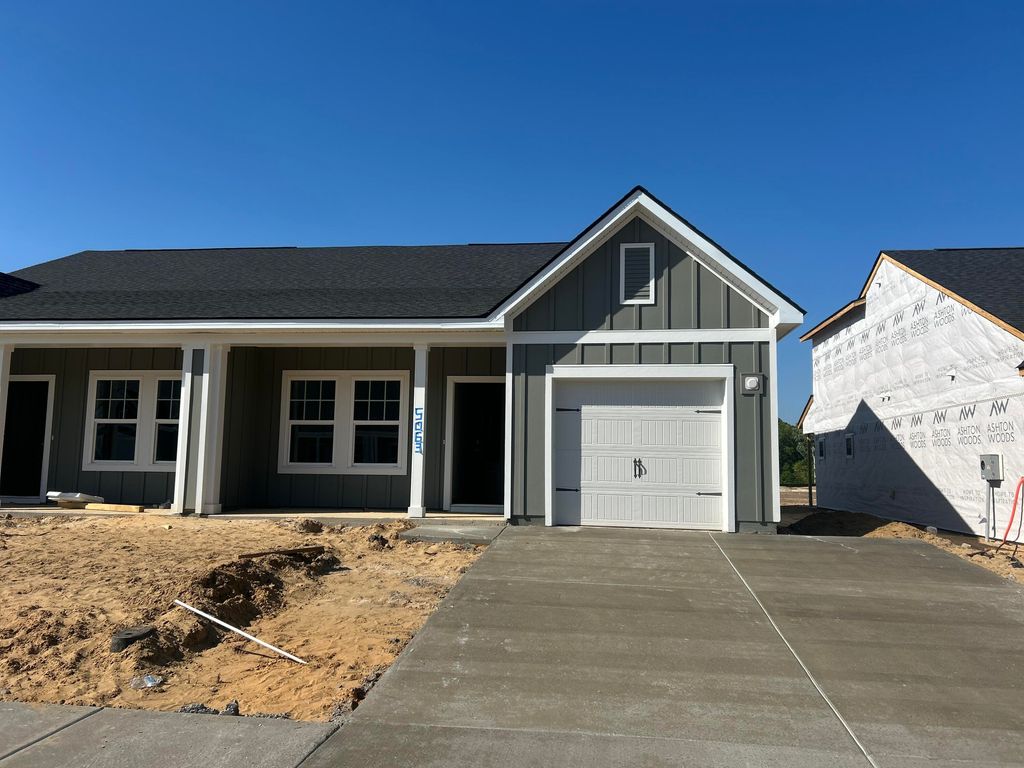 5063 Blackberry Lane, Ravenel, SC 29470