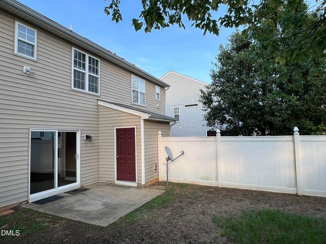 137 Buchanan Lane, Clayton, NC 27527