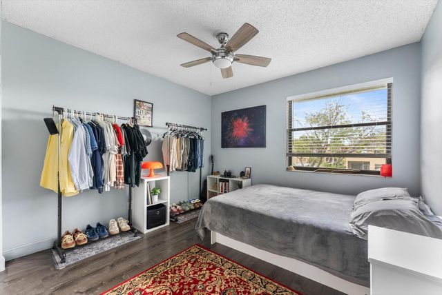 12176 Pasadena Way, Boynton Beach, FL 33437