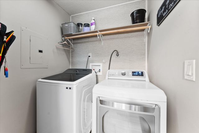 12176 Pasadena Way, Boynton Beach, FL 33437