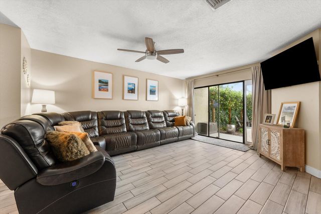 12176 Pasadena Way, Boynton Beach, FL 33437