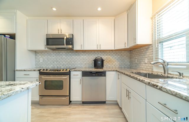 2768 Madison Avenue 2A, Bridgeport, CT 06606