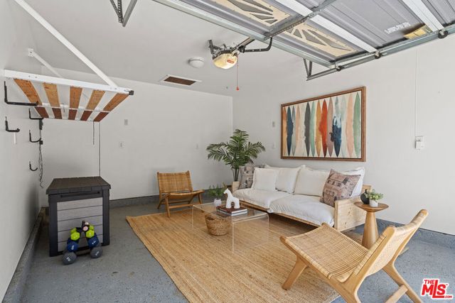 5434 4th Avenue, Los Angeles, CA 90043