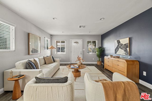 5434 4th Avenue, Los Angeles, CA 90043