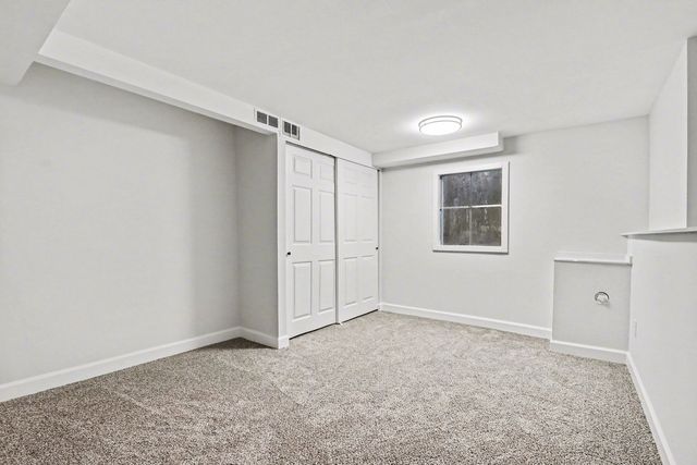 1971 Loomes Avenue, Downers Grove, IL 60516