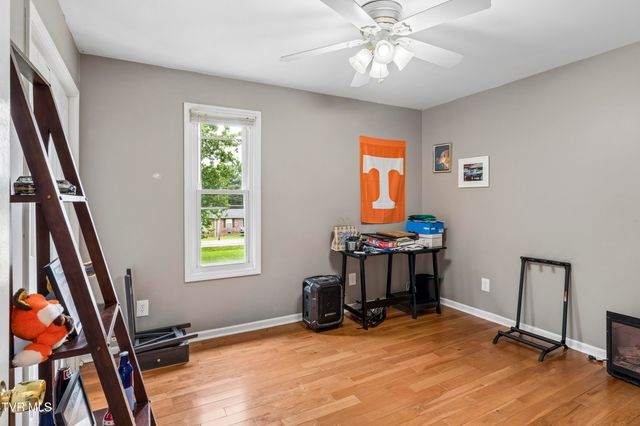 1208 West College Street, Jonesborough, TN 37659