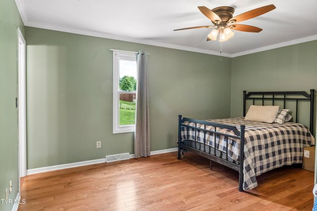 1208 West College Street, Jonesborough, TN 37659