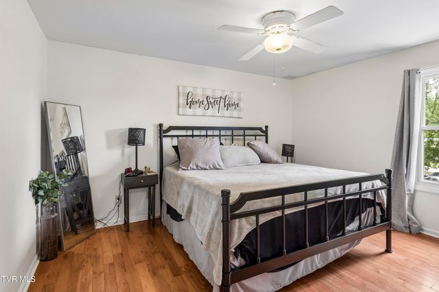 1208 West College Street, Jonesborough, TN 37659
