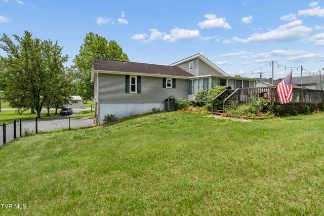 1208 West College Street, Jonesborough, TN 37659