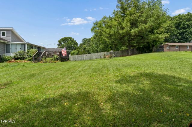 1208 West College Street, Jonesborough, TN 37659