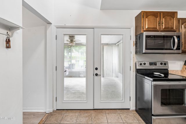 1208 West College Street, Jonesborough, TN 37659
