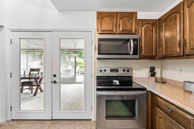 1208 West College Street, Jonesborough, TN 37659