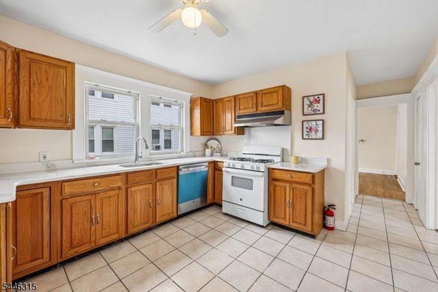 21 East 5th St, Clifton City, NJ 07011