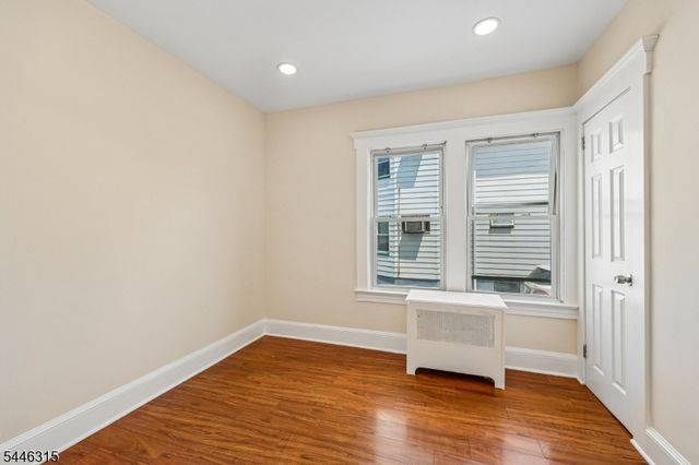 21 East 5th St, Clifton City, NJ 07011