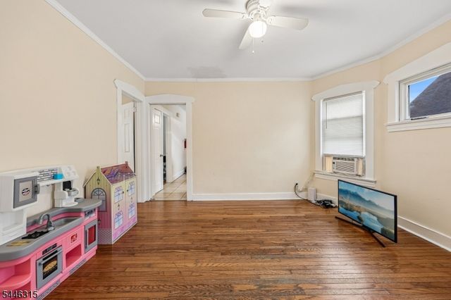 21 East 5th St, Clifton City, NJ 07011