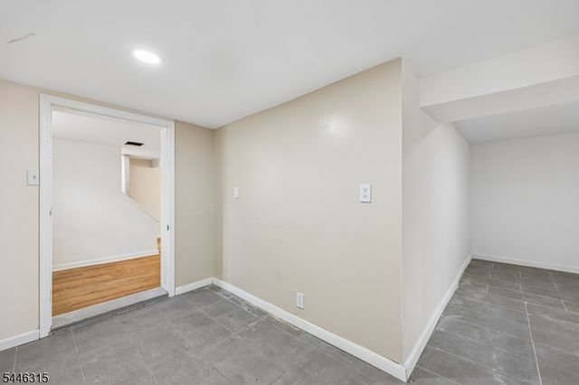 21 East 5th St, Clifton City, NJ 07011