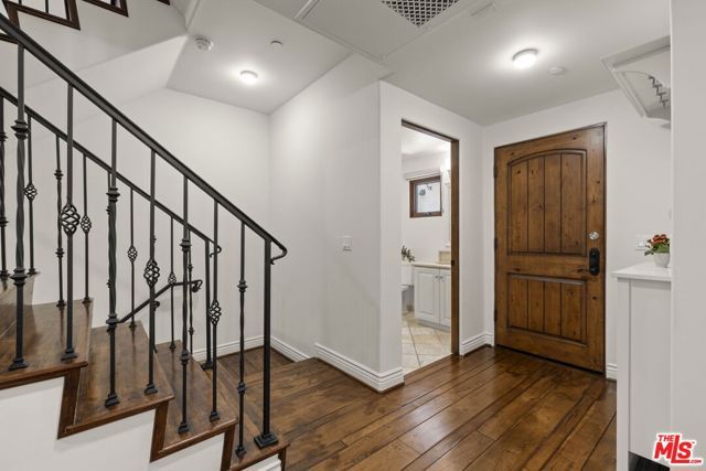 908 17th Street 4, Santa Monica, CA 90403