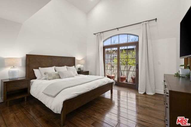 908 17th Street 4, Santa Monica, CA 90403