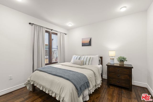 908 17th Street 4, Santa Monica, CA 90403