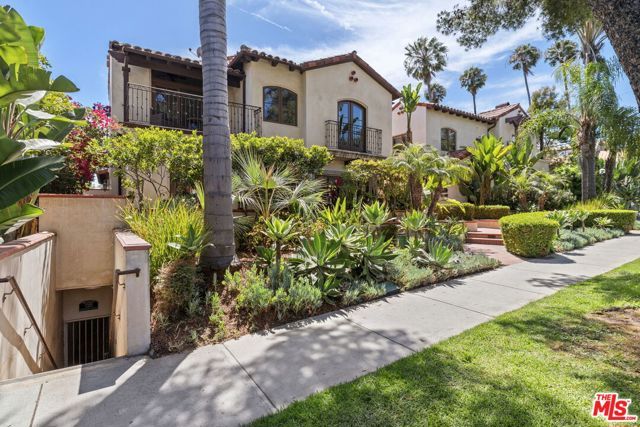 908 17th Street 4, Santa Monica, CA 90403