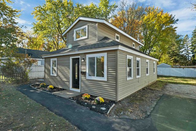101 Ruth Avenue, Manchester, NH 03109