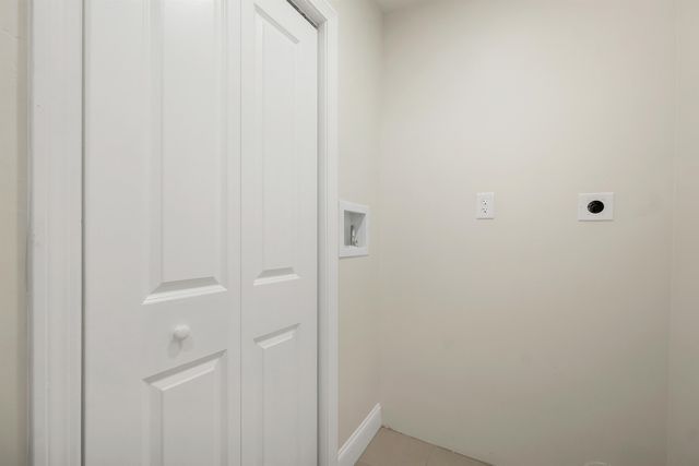 101 Ruth Avenue, Manchester, NH 03109