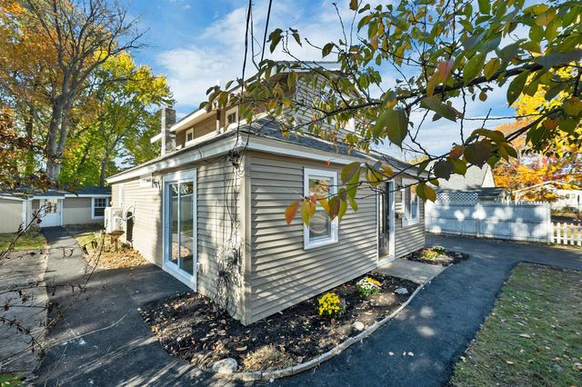 101 Ruth Avenue, Manchester, NH 03109