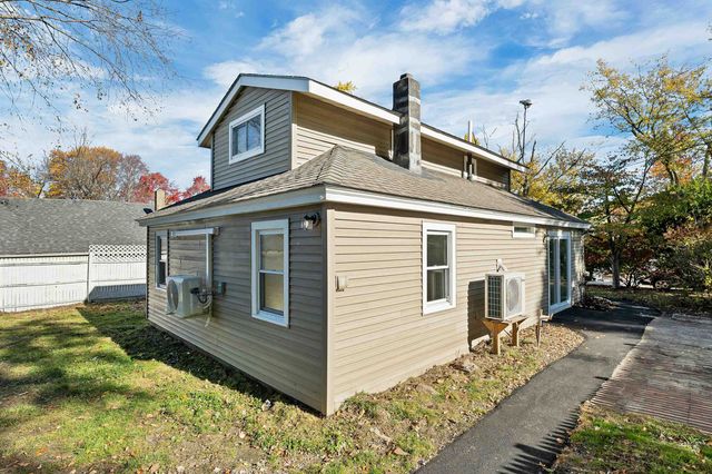 101 Ruth Avenue, Manchester, NH 03109
