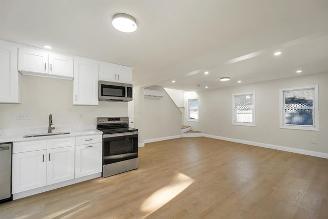 101 Ruth Avenue, Manchester, NH 03109