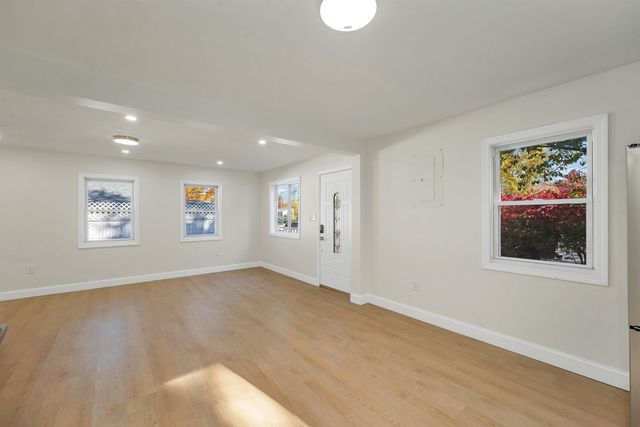 101 Ruth Avenue, Manchester, NH 03109