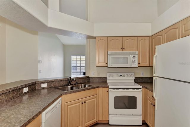 400 MIRABELLA CIRCLE 201, Venice, FL 34292