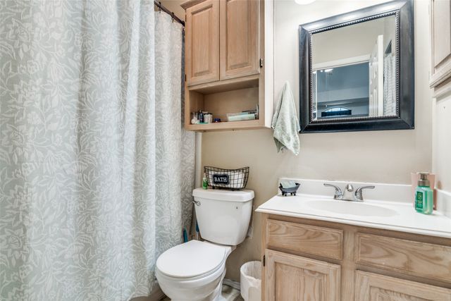 7517 Silverthorn Drive, Rowlett, TX 75089