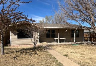 530 S Main Street, Booker, TX 79005