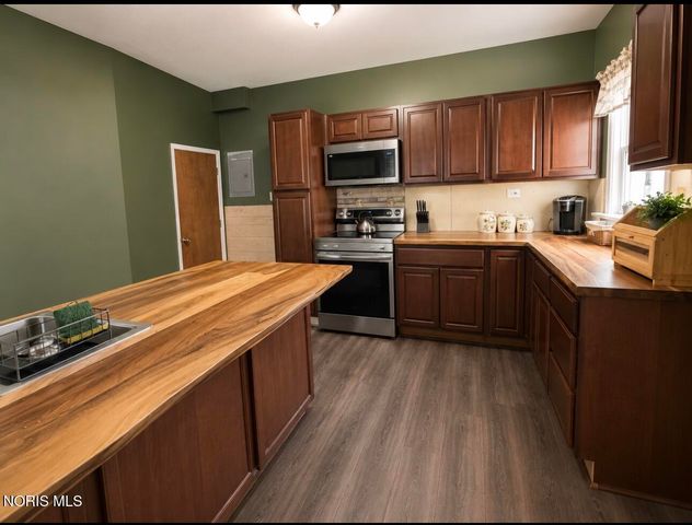 2508 Locust Street, Toledo, OH 43608
